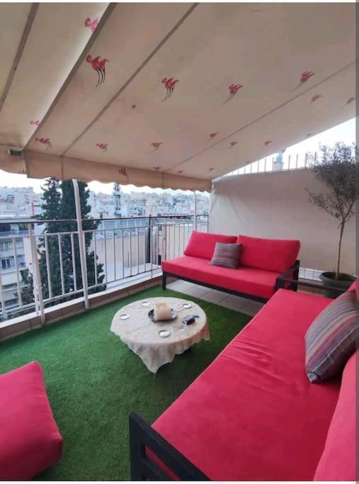 7th Floor Spacious Veranda In The Heart Of